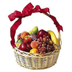 корзины - купить фруктовую корзину с манго и персиками с доставкой в Евпаторию
